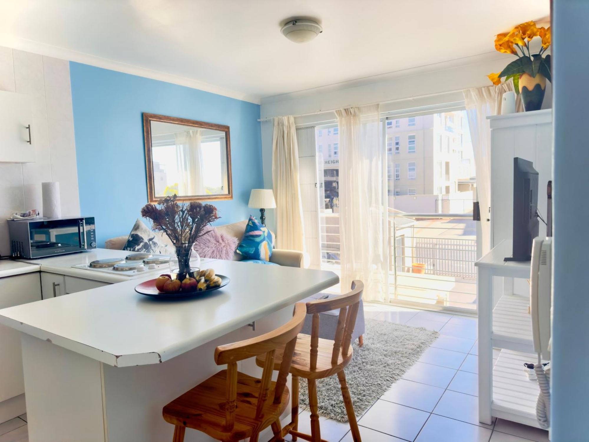 Caline Vip Apartments, Beach Close Bloubergstrand Luaran gambar
