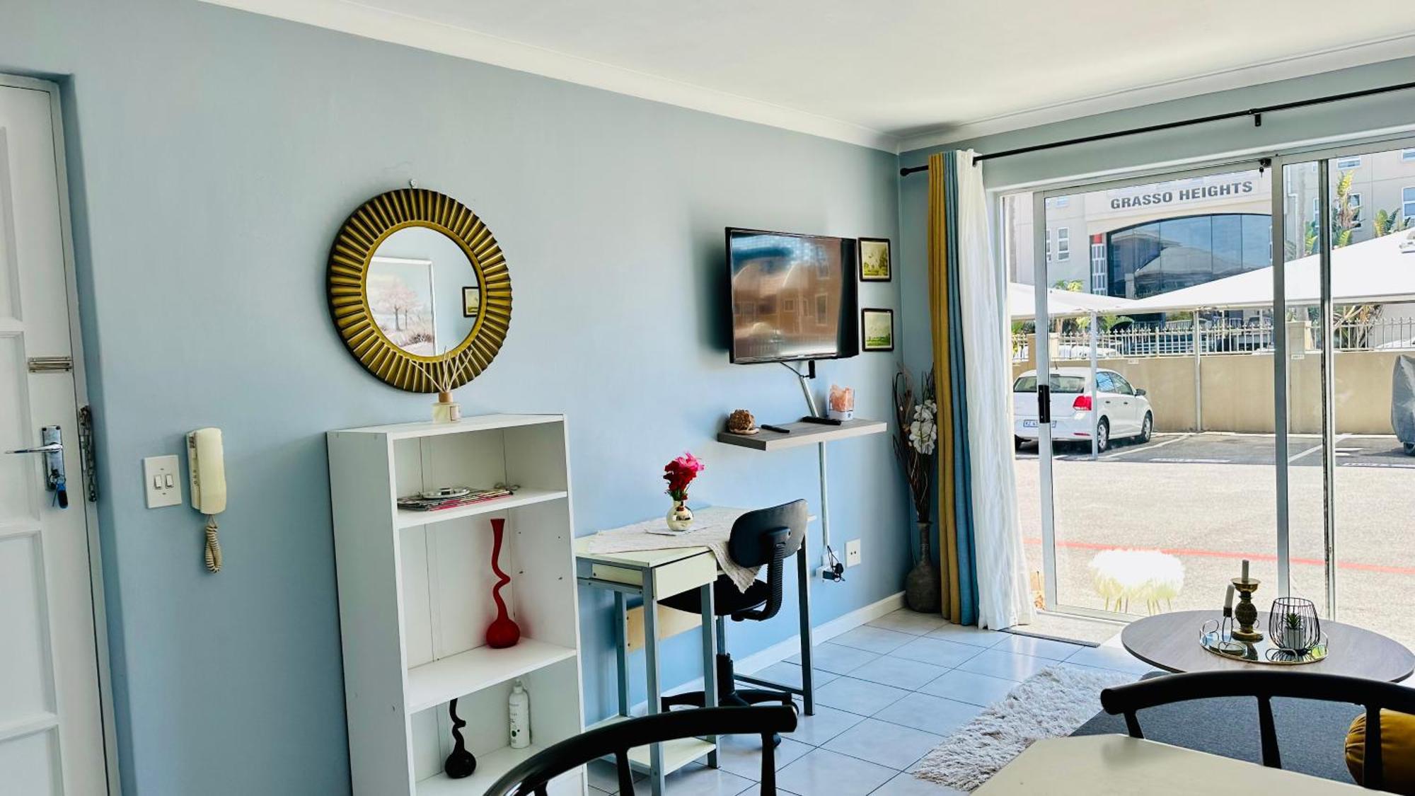 Caline Vip Apartments, Beach Close Bloubergstrand Luaran gambar