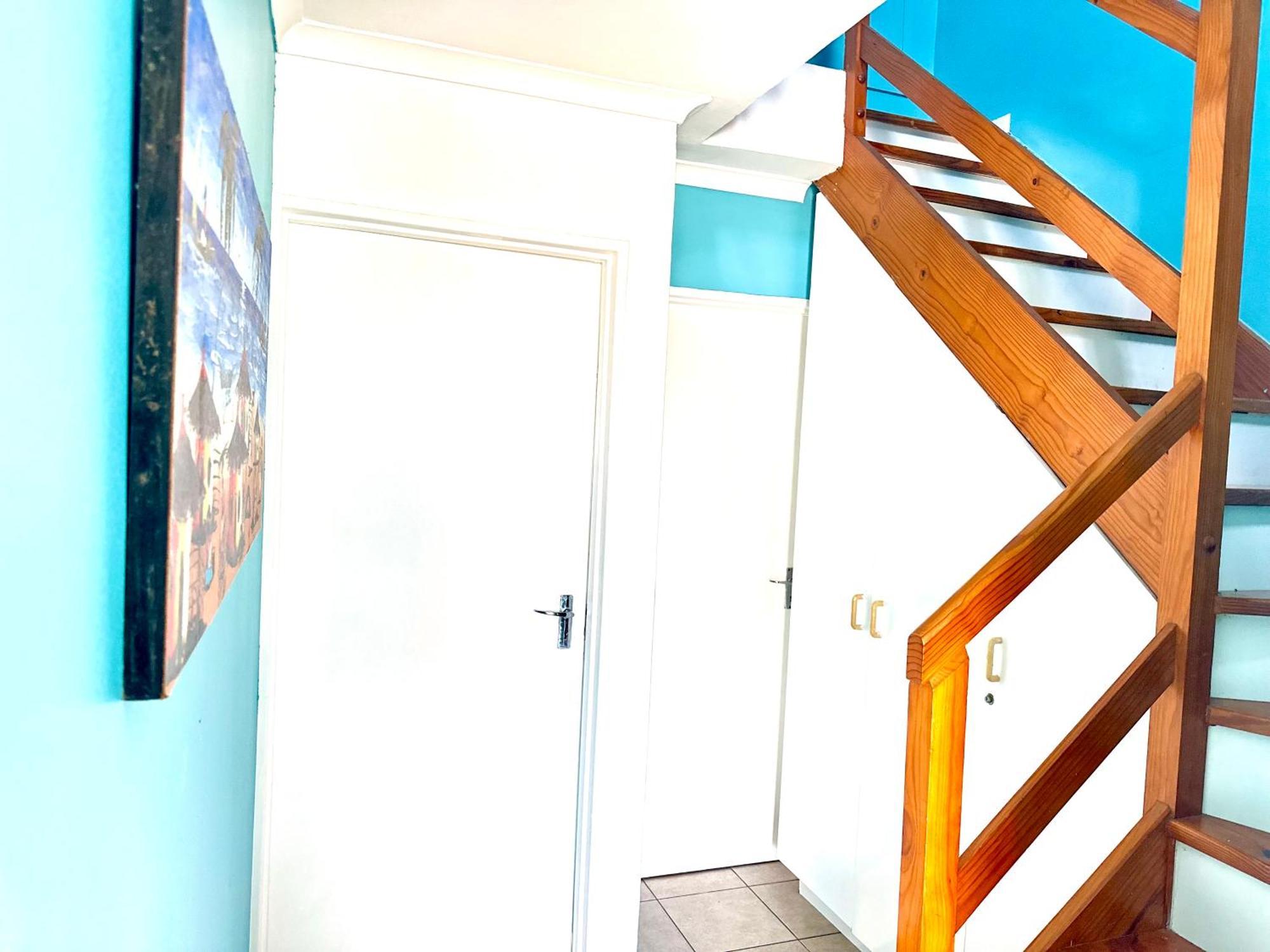 Caline Vip Apartments, Beach Close Bloubergstrand Luaran gambar