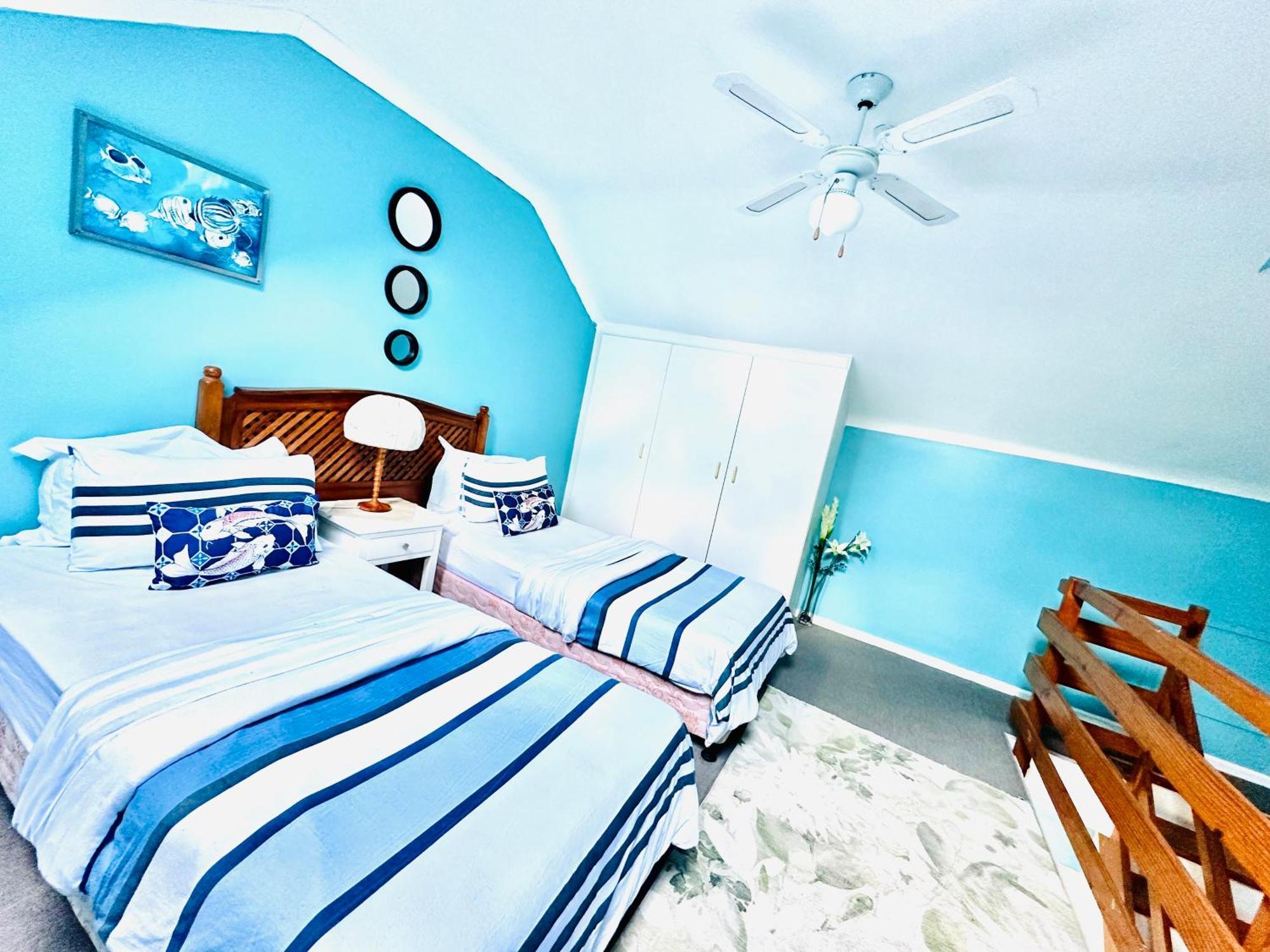 Caline Vip Apartments, Beach Close Bloubergstrand Luaran gambar