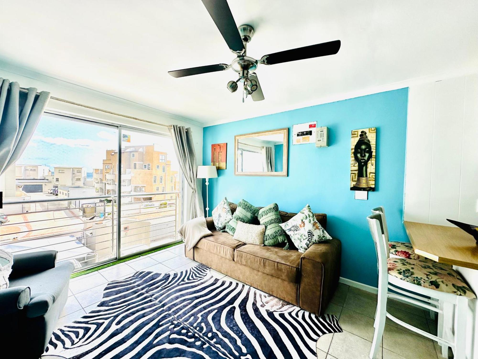 Caline Vip Apartments, Beach Close Bloubergstrand Luaran gambar